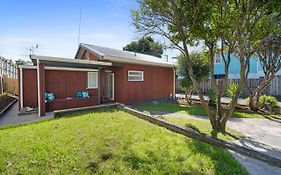Seaside Chalet Papamoa